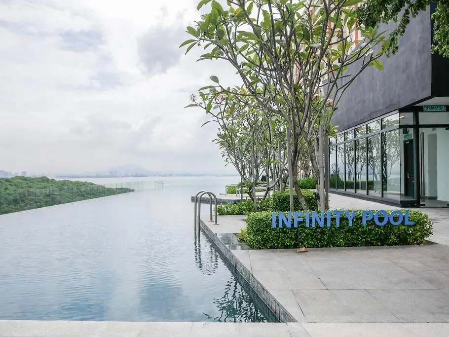 Modern 2 Bedroom Urban Suite By Uptrend Home Management Jelutong