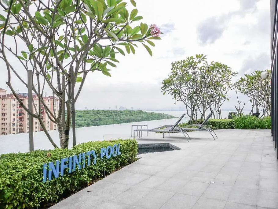 Modern 2 Bedroom Urban Suite By Uptrend Home Management Jelutong 0*,  Malaysia