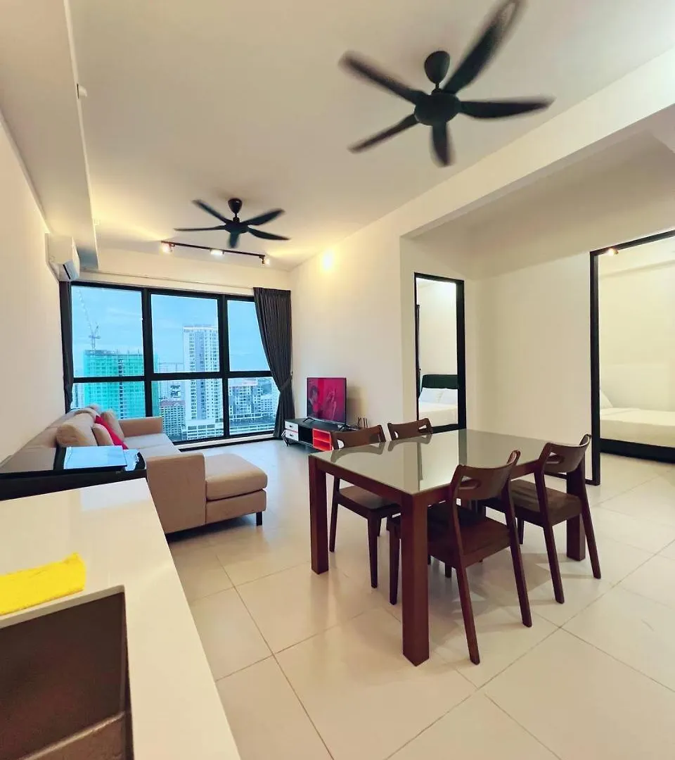 דירה Jelutong Modern 2 Bedroom Urban Suite By Uptrend Home Management מלזיה
